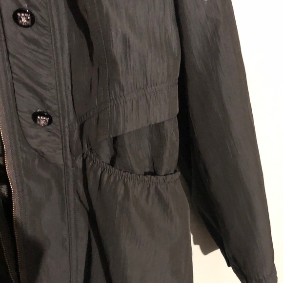 Jacket - Picture 5 of 9